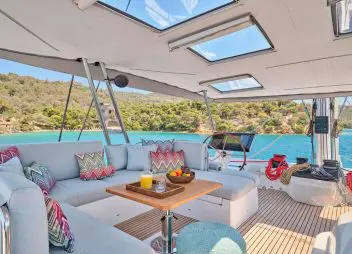 catamaran yacht charter Kimata flybridge