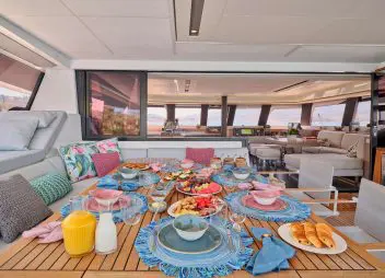 luxury yacht Kimata al fresco dining