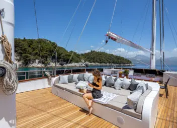 High Point Yachting - Love StoryIV_A1295-Edit