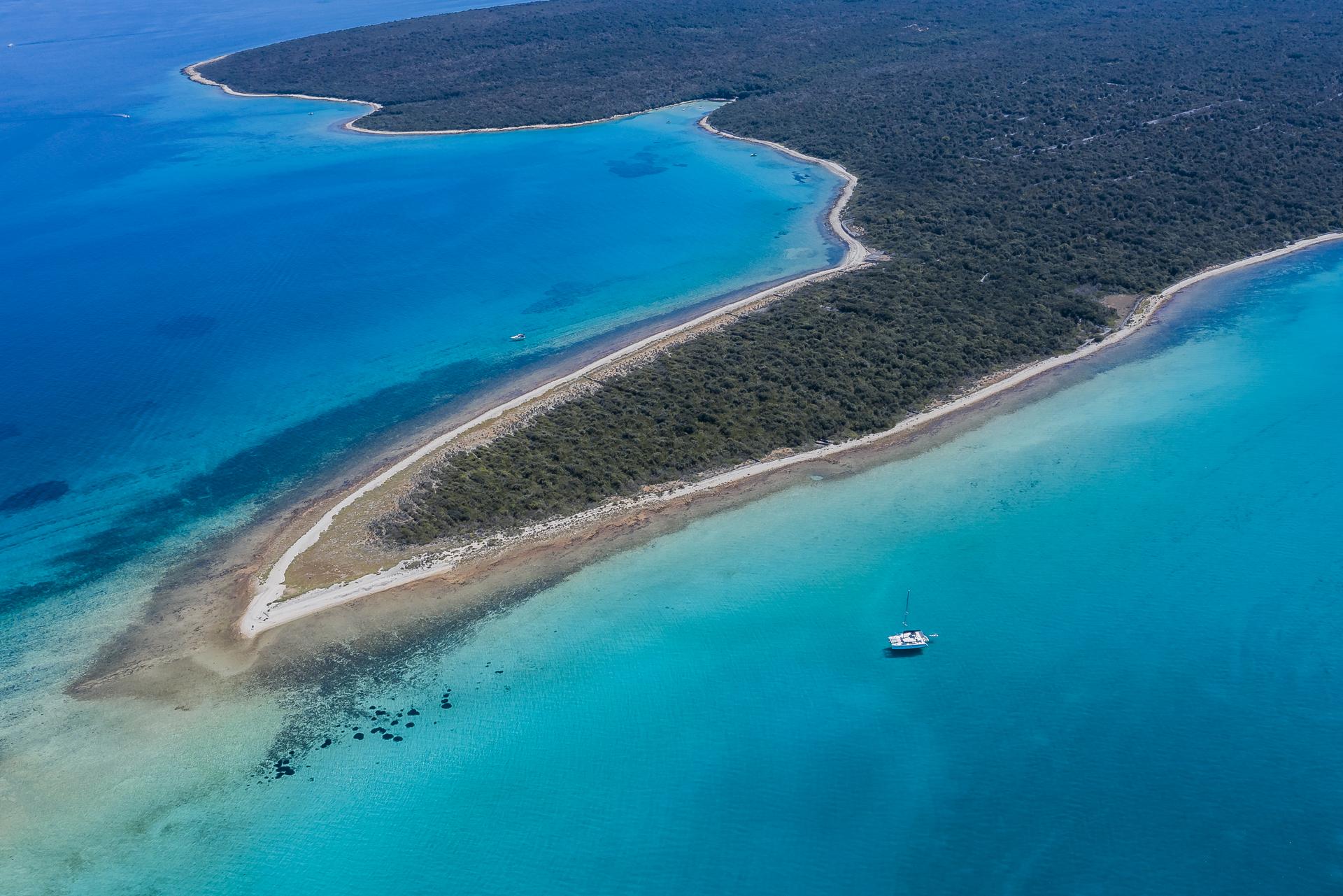 catamaran marla croatia