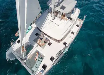 Caribbean catamaran charter Liquid Zen