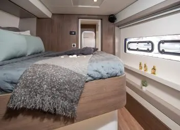 luxury yacht charter Atlas guest cabin