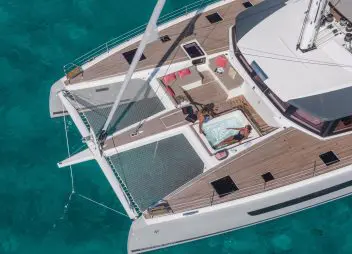 yacht charter Floramye sundeck