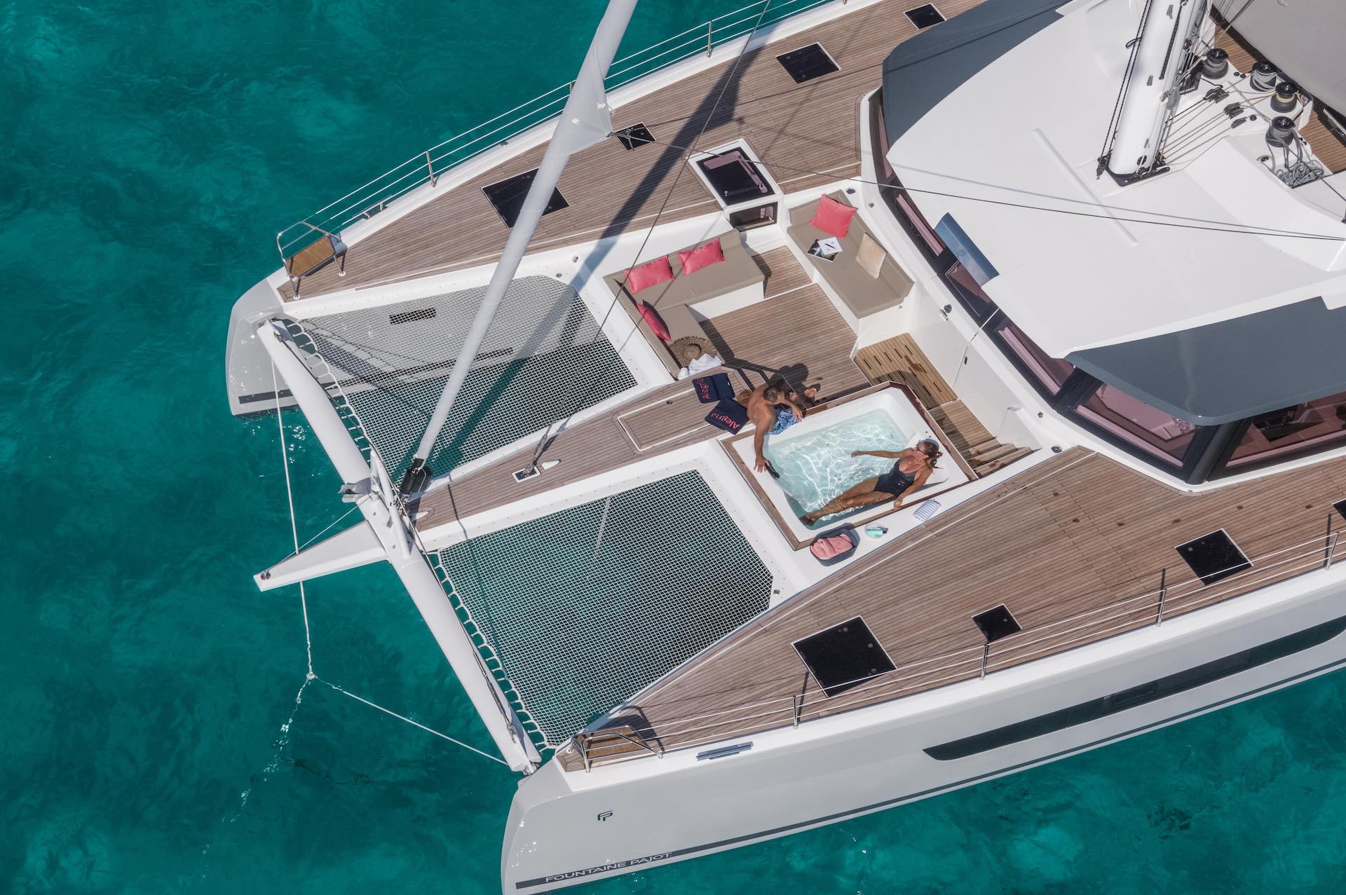 yacht charter Floramye sundeck