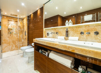 yacht charter vip bathroom le verseau